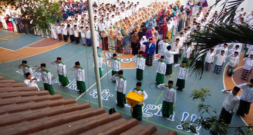 MTsN 31 Jakarta Gelar Upacara Peringatan Hari Santri 2017