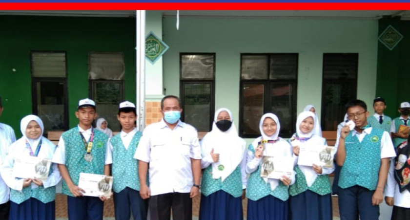 MTsN 31 Jakarta Raih Medali Emas Kejuaraan Taekwondo Tingkat Nasional